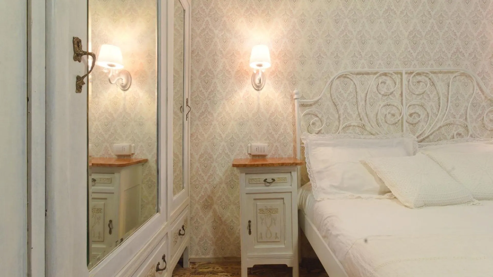 Apartment Appartamento Via Torrazza 19 Dongo